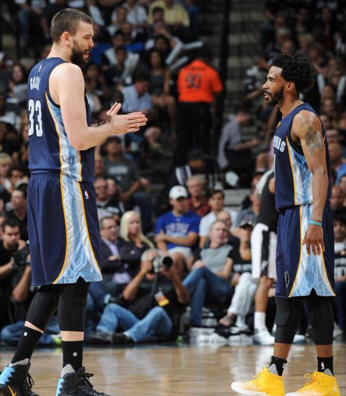 天津队抓住 天津队抓住