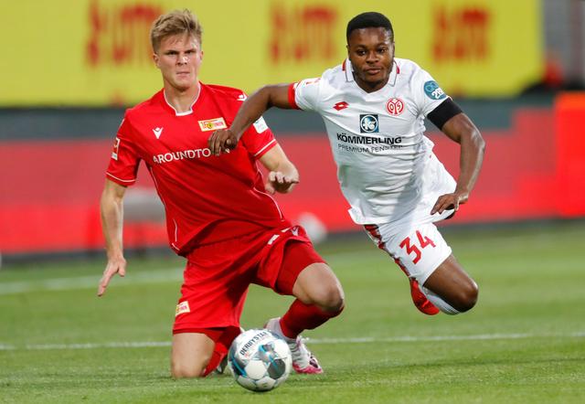 的双轮驱动 的双轮驱动